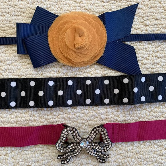A COLLECTION OF 3 TIE BELTS - FLOWER, BOW, POLKADOT - Picture 2 of 5
